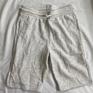 Brand NWT H&M kids 12-13Y cotton shorts